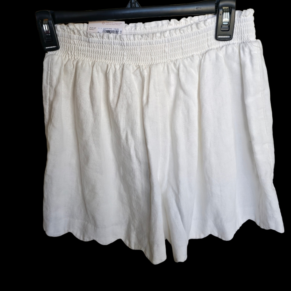 LC Lauren Conrad White Linen Blend High Rise Scallop Hem Shorts NWT Size Small - Picture 3 of 6